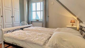 4 dormitorios, tabla de planchar con plancha, wifi gratis