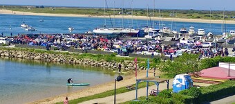  MORBIHAN - SPLENDID VIEW ON THE RIA AND THE BAR OF ETEL - 15 METERS FROM THE BEACH 