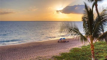 Sun loungers, beach towels