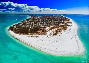 Imagen sin descripción, 2 de 48, botón