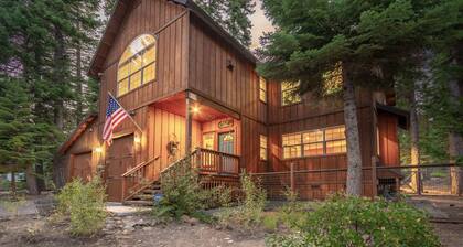Charming Dog-Friendly Lake Tahoe Cabin – Hot Tub, Pool Table & Walk to Beach