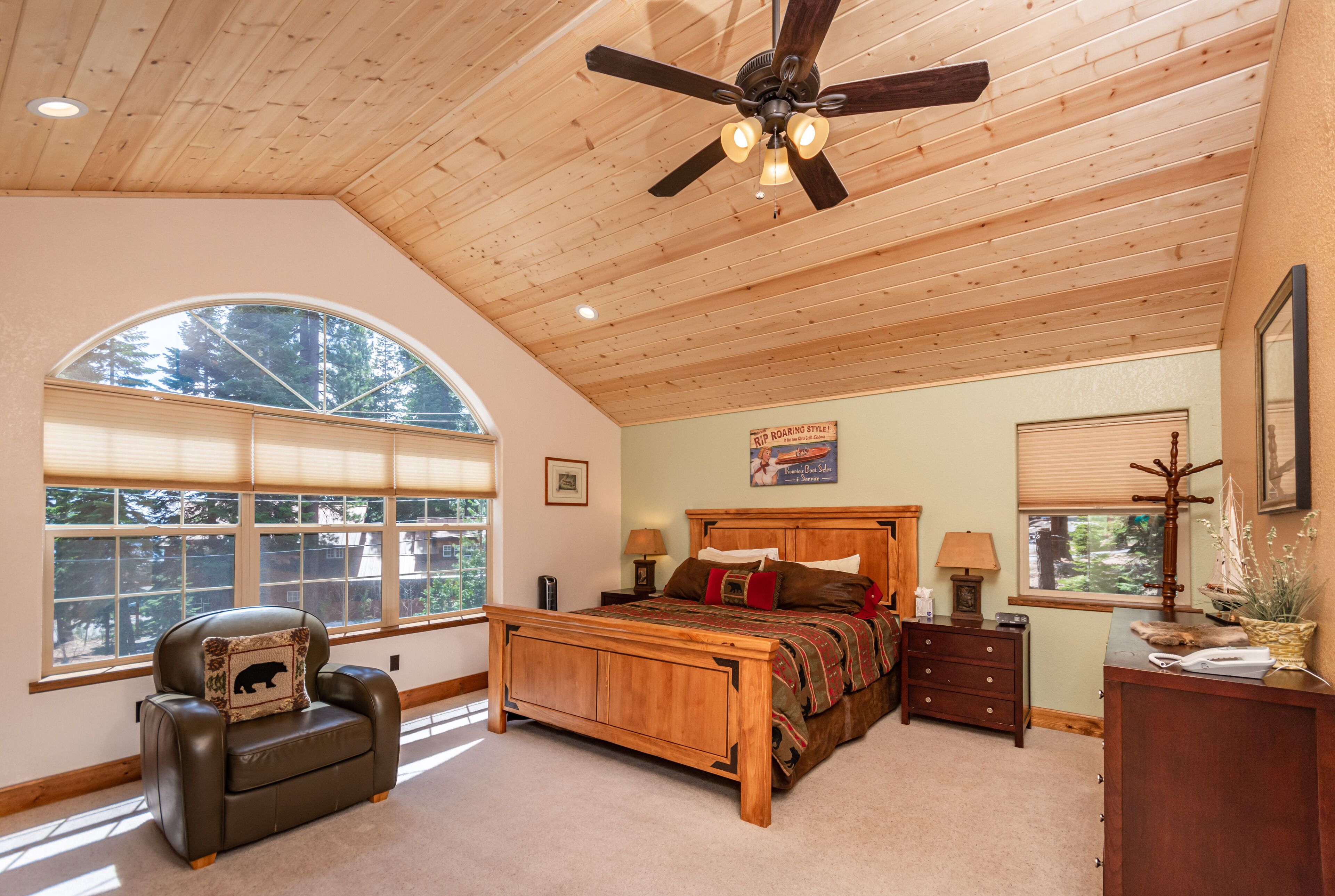 4 habitaciones, tabla de planchar con plancha y wifi gratis 