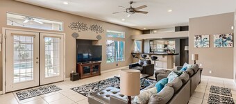  Private Backyard, Golf, Tennis, Spring Training, Wildlife Zoo, Westgate