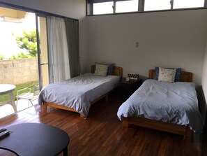 Standard Room, 2 Single Beds - Pension Sakae Club (Nanjo)