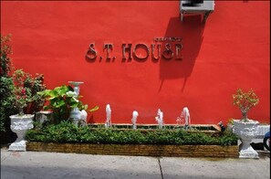Exterior detail - ST House (Pattaya)