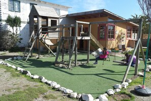 Children's play area - outdoor - Cabañas Los Tamarugos (Los Vilos)