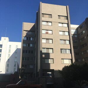 Front of property - Tijuana Zona Rio Apartment (Tijuana)
