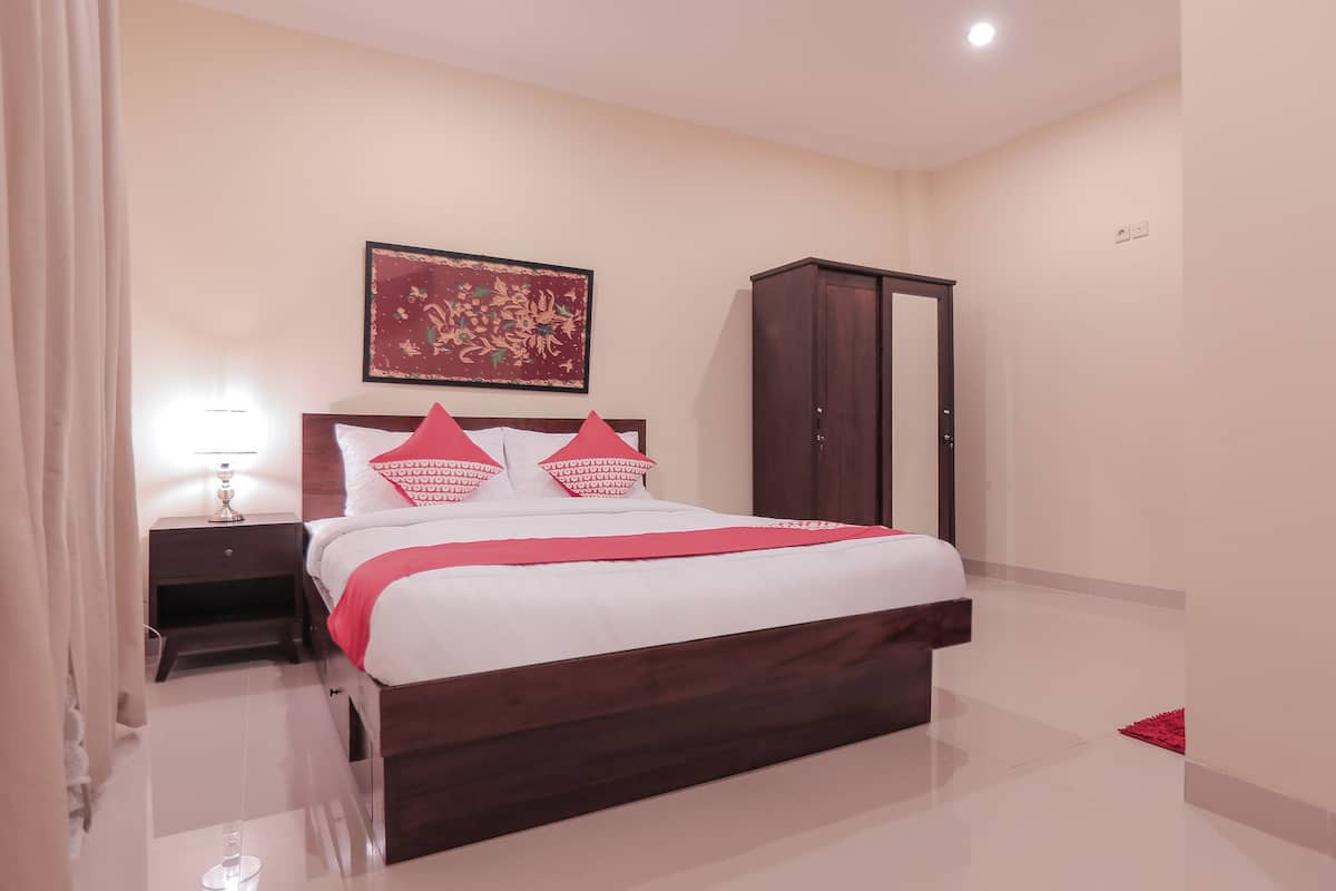 Standard Double Room | Meja, Wi-fi percuma, cadar katil