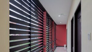 Unclassified image, 5 of 28, button - Capital O 137 Permata Tawakal (Jakarta)