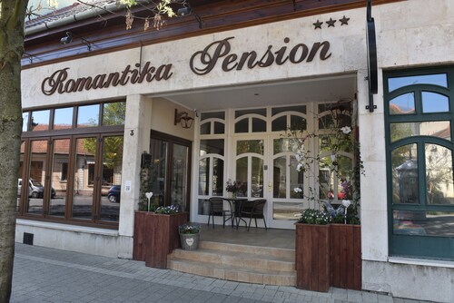 Romantika Panzió