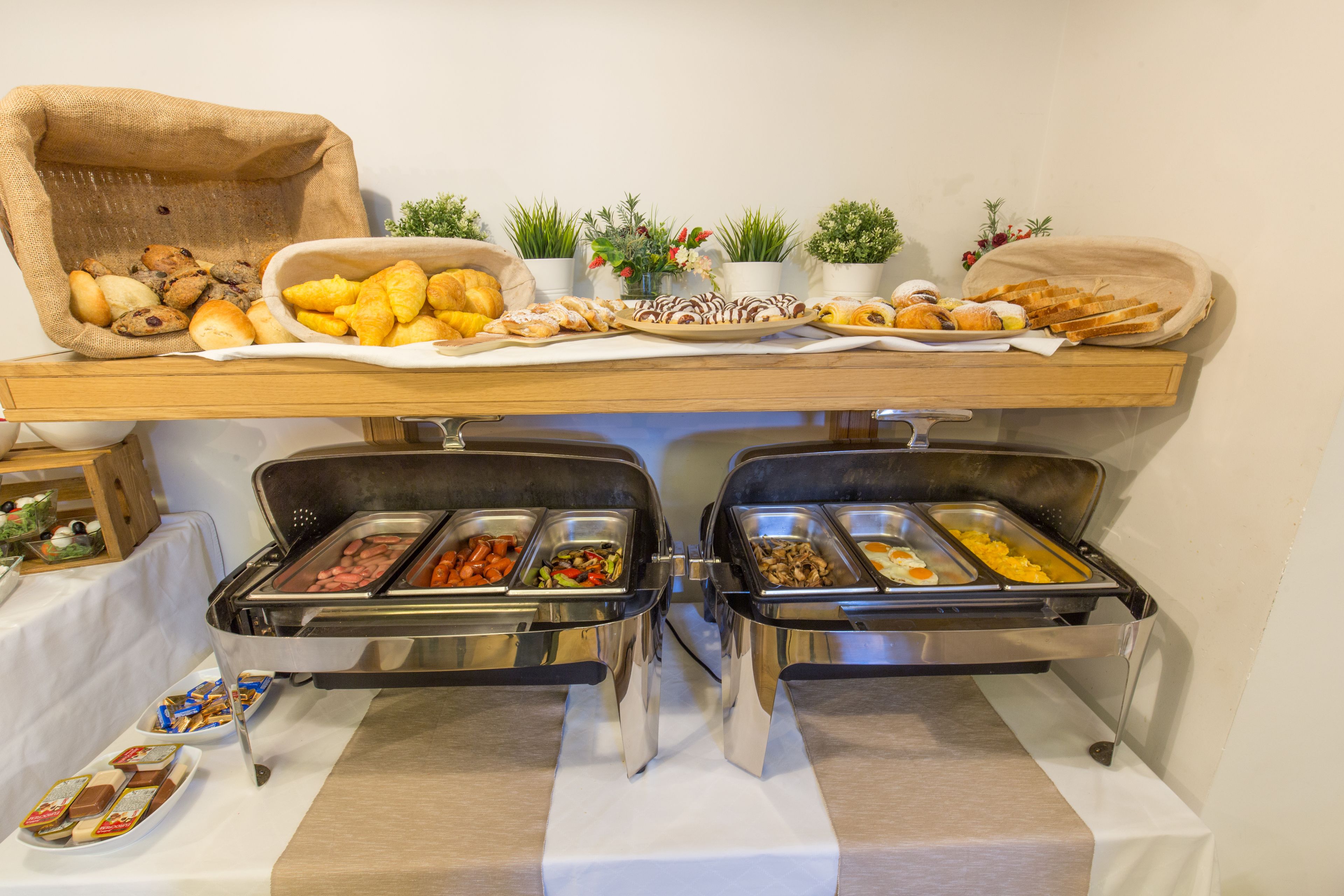 daily buffet breakfast (eur 10 per person)