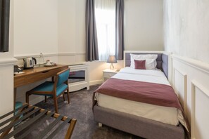 Courtyard view - Public House Hotel (Belgrade)