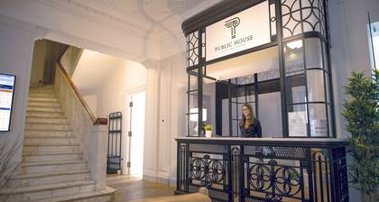 Public House Hotel