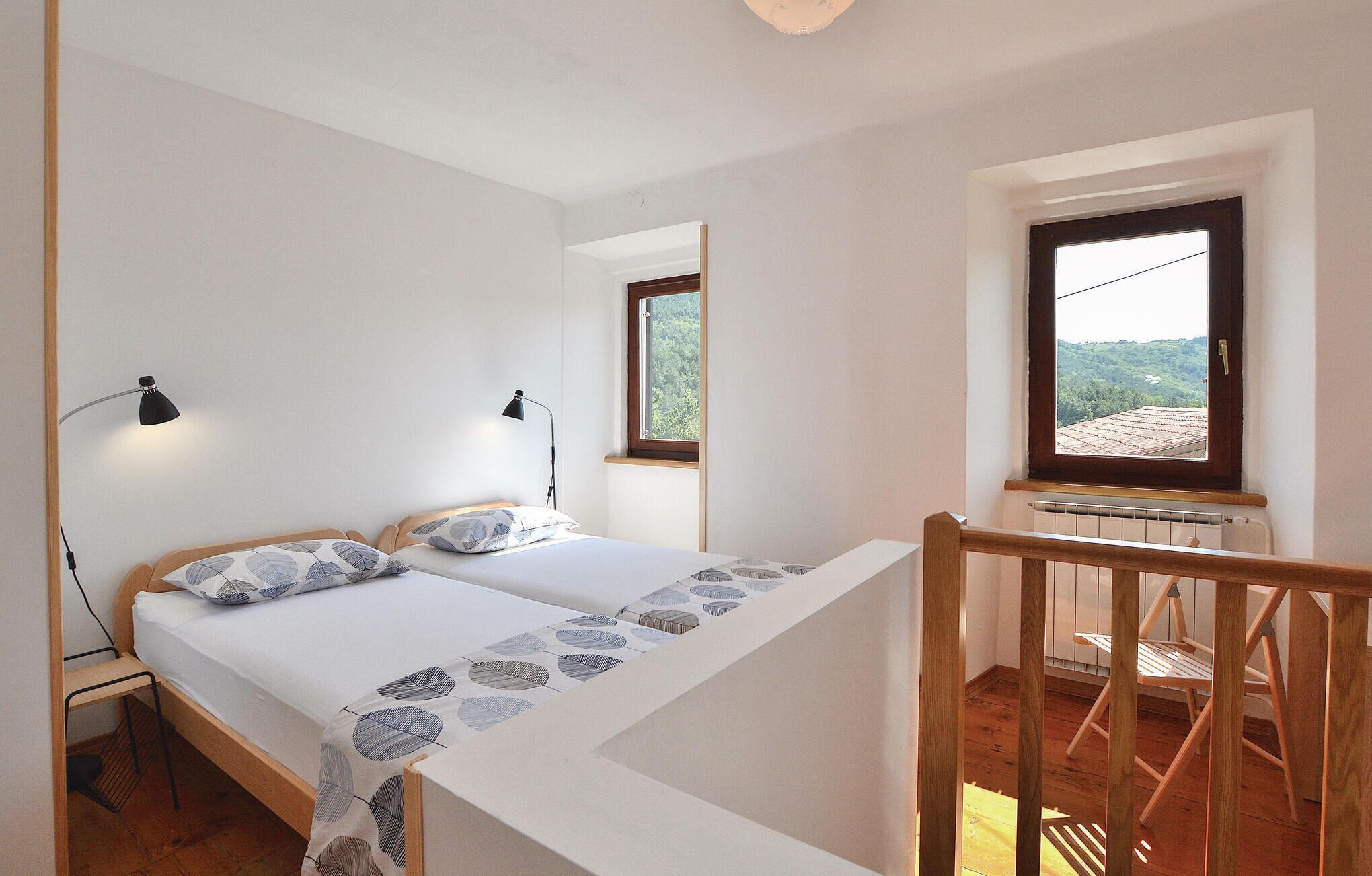 4 bedrooms, free WiFi, bed sheets