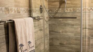 Free toiletries, hair dryer, towels