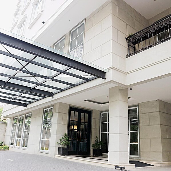 Exterior detail - Shalva Jakarta (Jakarta)