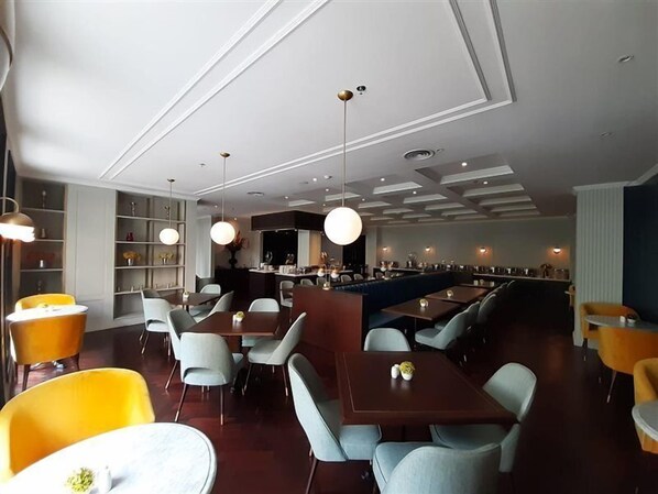 Dining - Shalva Jakarta (Jakarta)