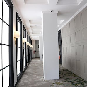 Interior - Shalva Jakarta (Jakarta)
