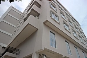 Exterior - Shalva Jakarta (Jakarta)