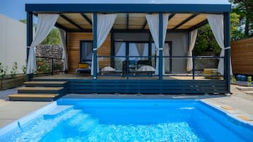 In-room safe, blackout curtains, soundproofing, free WiFi