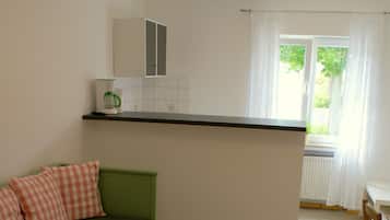 Familienapartment, 1 Schlafzimmer | Eigene Küche