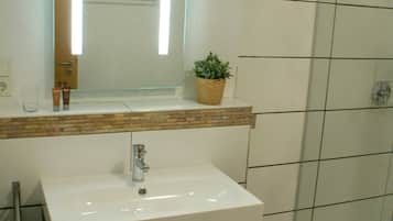 Appartement Familial, 1 chambre | Salle de bain
