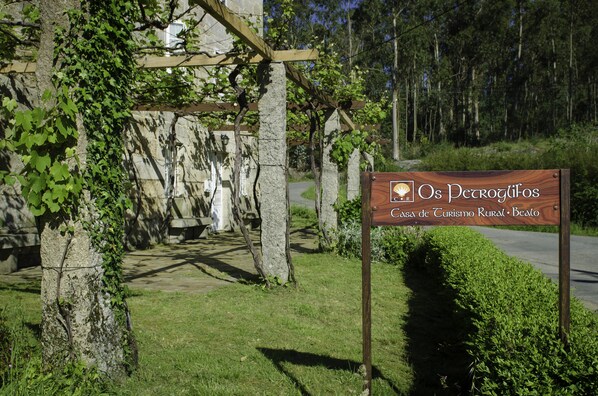 Entrée de l’hébergement