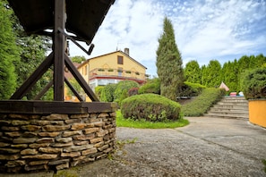 Fachada de la propiedad