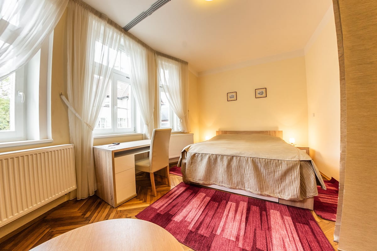 Superior Room, Bathtub (LUDMILA)