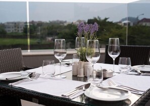 VIP Suite | Terraza o patio