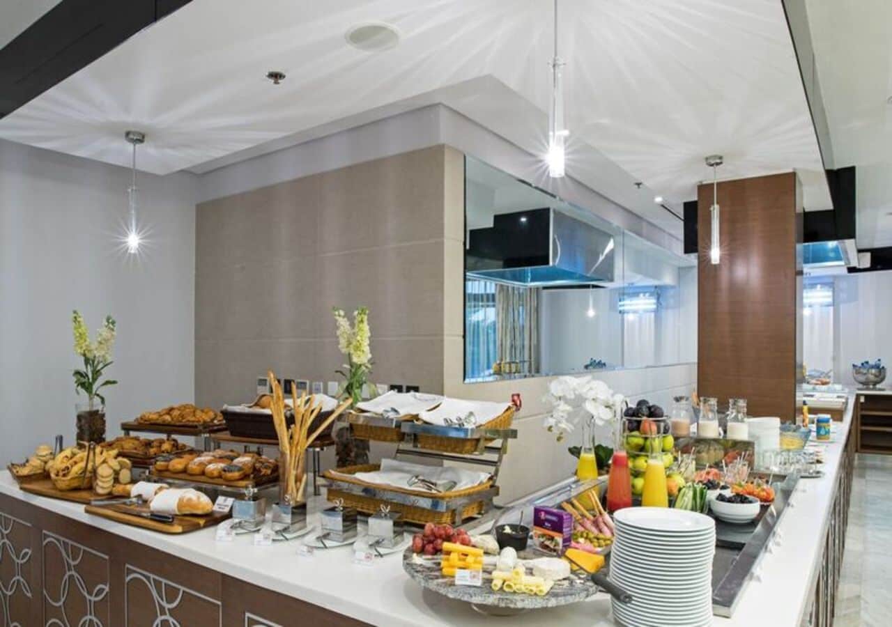 Daily buffet breakfast for a fee