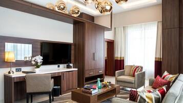 Presidential Suite | Living room | Smart TV, pay movies