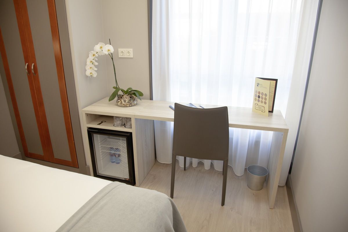 premium double room | room amenity