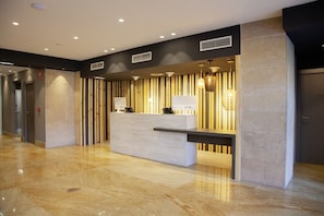 Reception - Hotel Cruz de la Victoria (Siero)