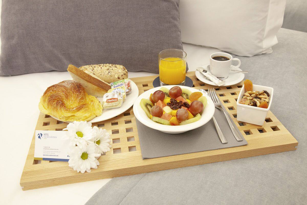 in-room safe, individually furnished, desk, laptop workspace