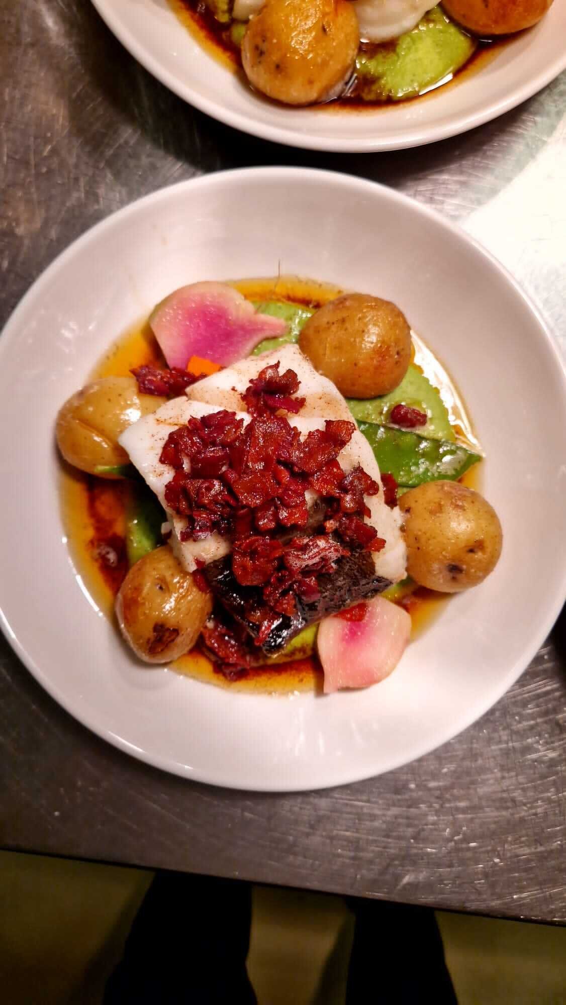 breakfast and dinner served