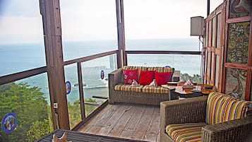 Panoramic Suite | Balcony