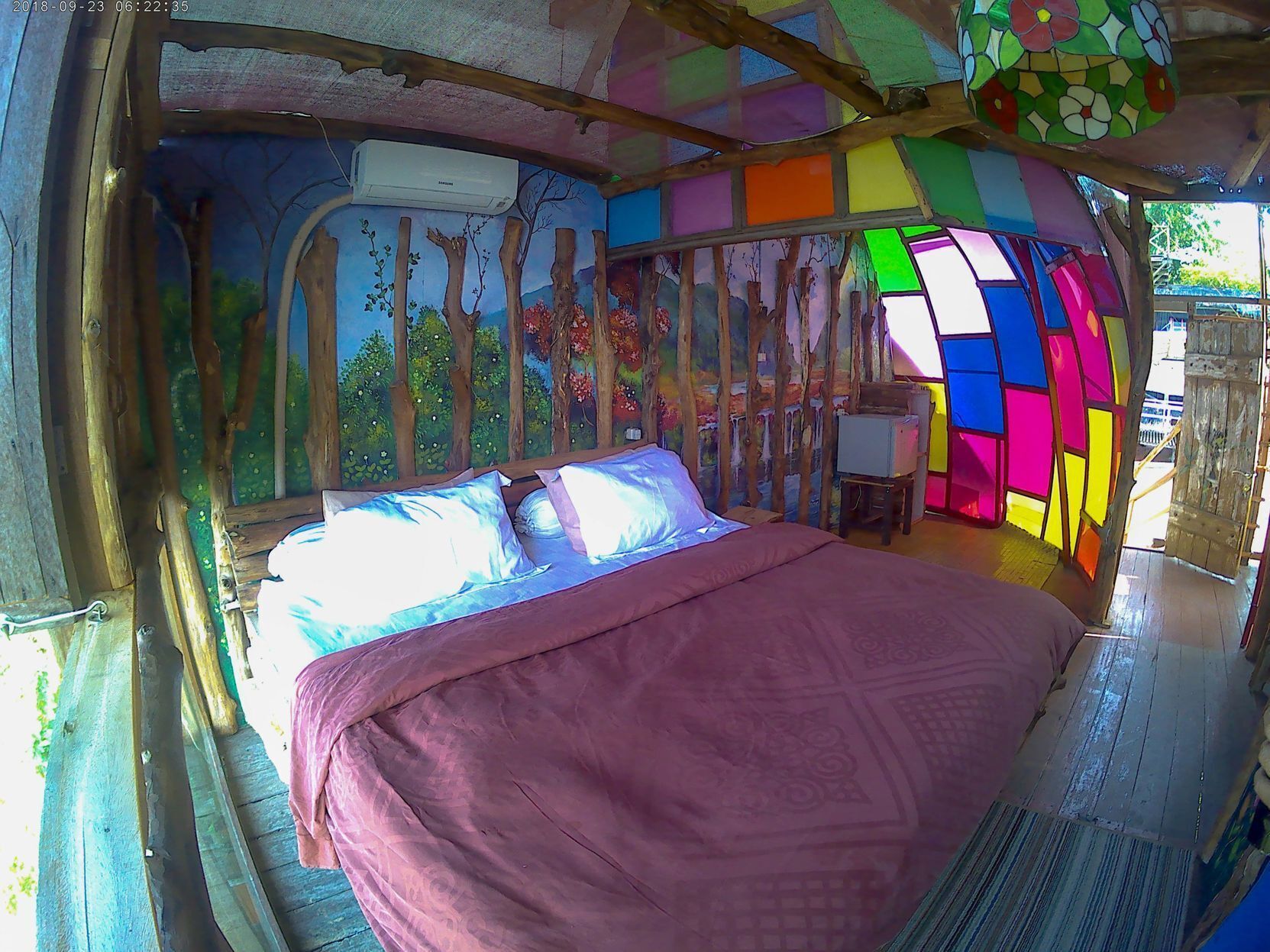 Individually decorated, individually furnished, soundproofing, free WiFi