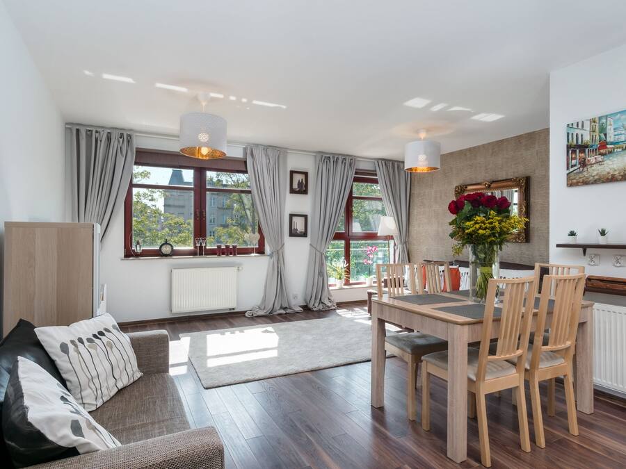 Superior Apartment, Accessible, River View | Living room