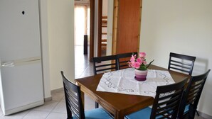 Basic Apartment | Private kitchen - Iliaxtida Studios (Lefkada)