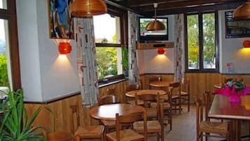 Bar (in der Unterkunft)