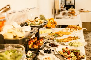 Buffet - Victoria Bulevard Hotel (Brasov)