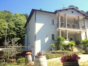 Front of property - Oasi La Cascata (Terni)