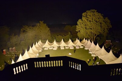 ARC Egerton Hotel