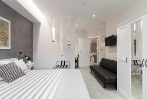 Luxury Apartment, Multiple Beds, Kitchenette | 1 bedroom, Egyptian cotton sheets, premium bedding, down duvets - Interno 1 Ciampino Roma Luxury Apartment (Ciampino)