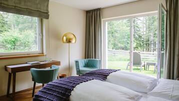 Frigobar, cofres nos quartos, individualmente decorados