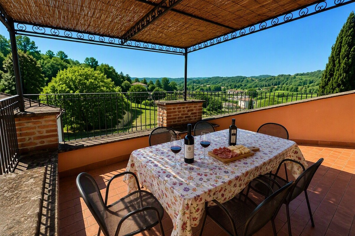 Apartamento panorâmico, 3 quartos | Terraço/pátio