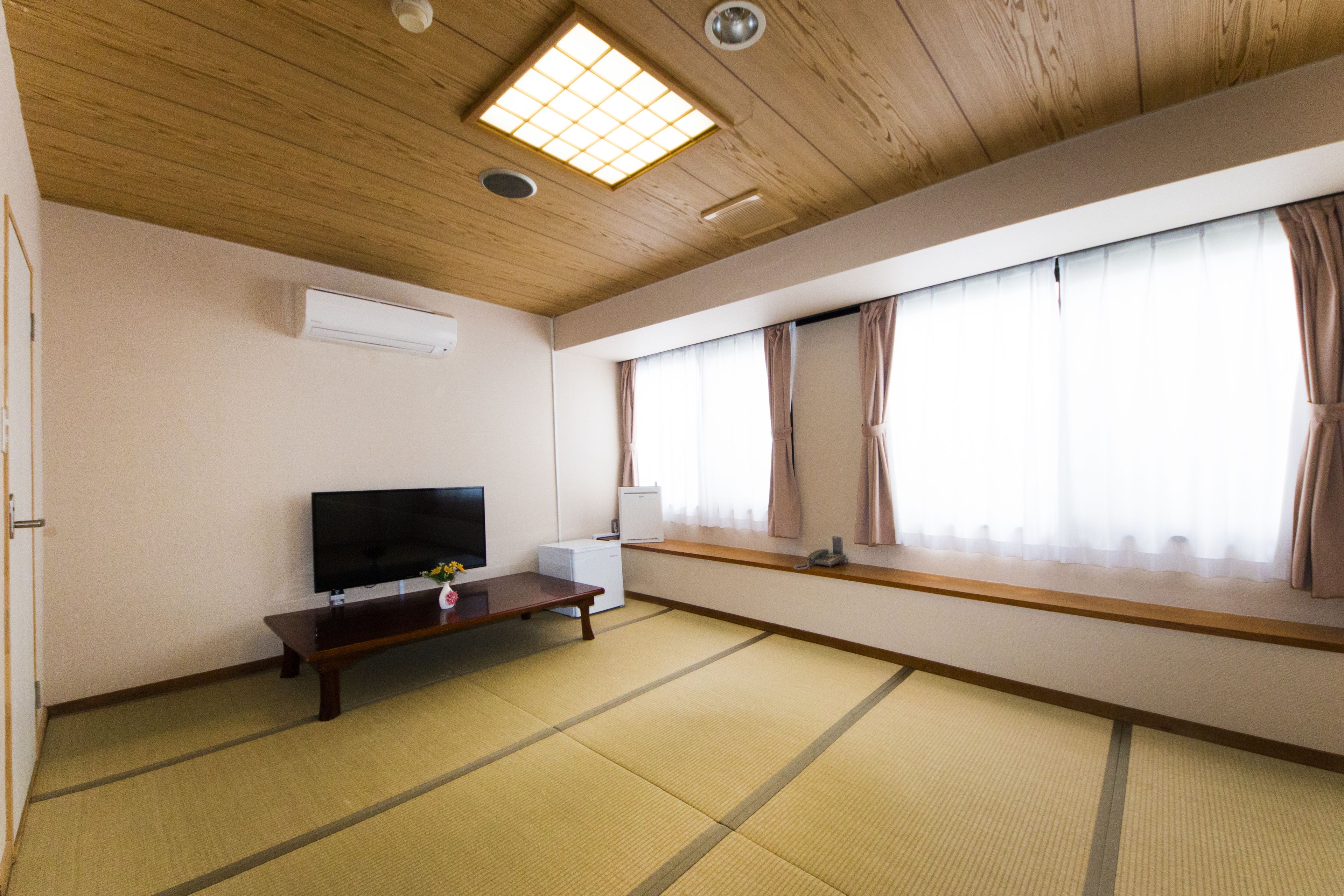 和室 2人部屋 喫煙可 | WiFi (無料)、ベッドシーツ