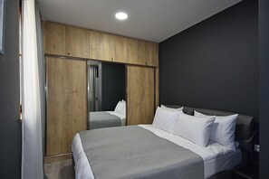 Appartamento, 1 camera da letto | 1 camera, una scrivania, ferro/asse da stiro, Wi-Fi gratuito