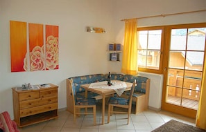 Apartment (3) | In-room dining - Apart Röck (Ladis)